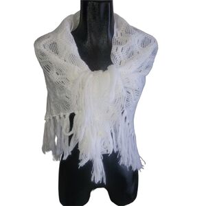 Chantal Vintage White Open Knit Triangular Shawl Scarf With Fringed Ends